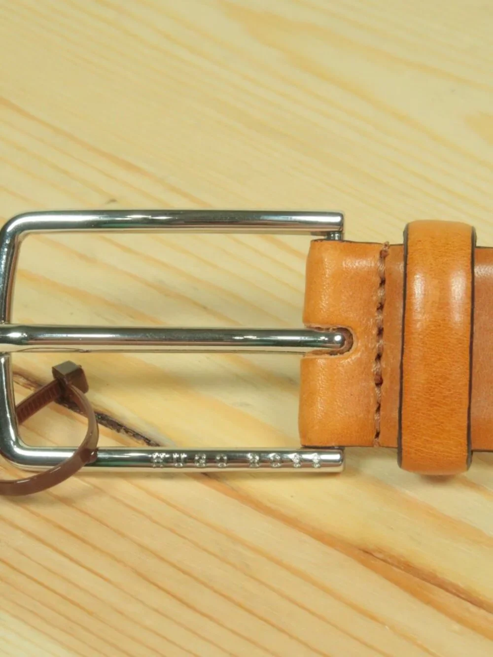 Hugo Boss Chuck-o Leather Dress Belt Mens 36 Light Tan